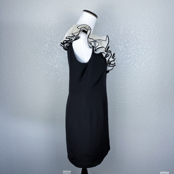 Escada Vintage Black Cocktail Dress w/ White Ruffle Collar 40 - Designer, V-Neck - Picture 9 of 16